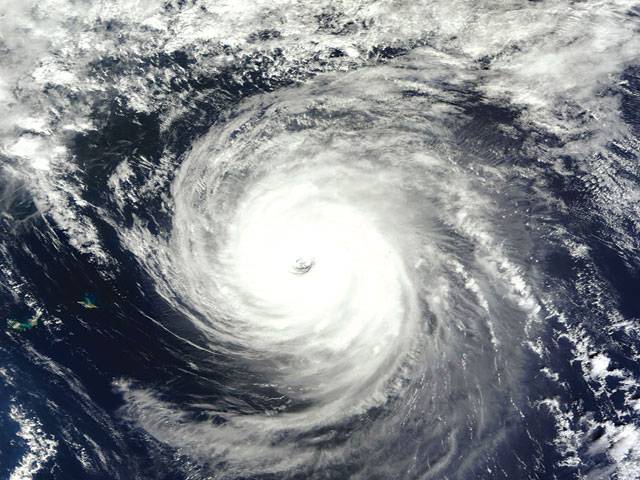 Typhoon Fitow slams into China