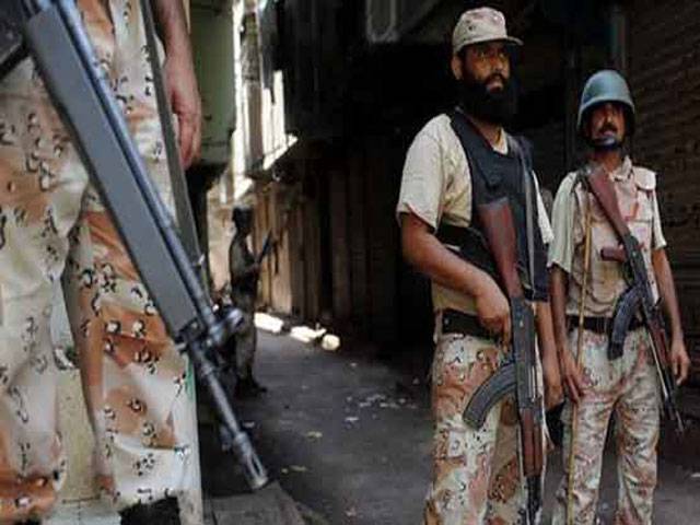 100 suspects nabbed in Karachi raids