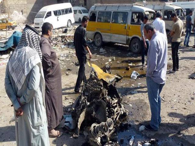 Suicide bombers hit Iraq security as attacks kill 35