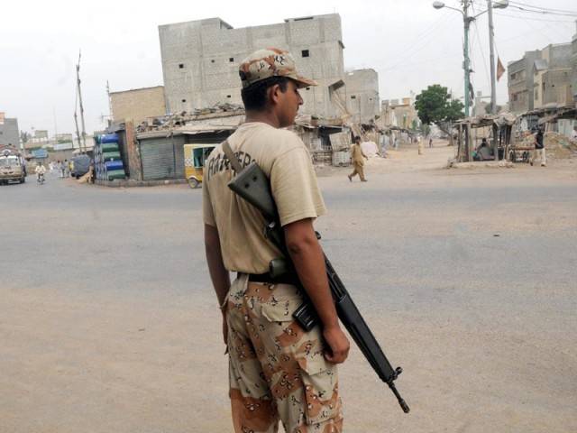 4 dead; 137 netted in Karachi 