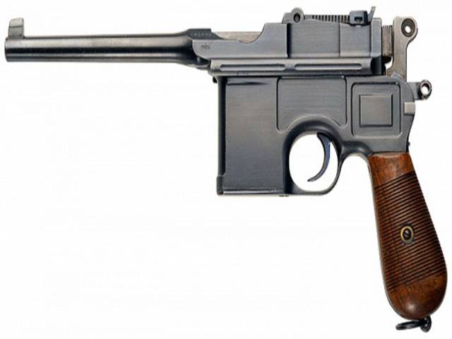 ‘Star Wars’ pistol up for auction 