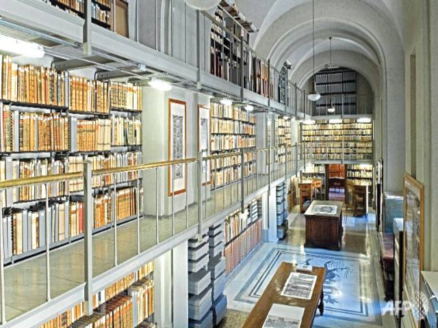 Vatican libraries put ancient bibles online