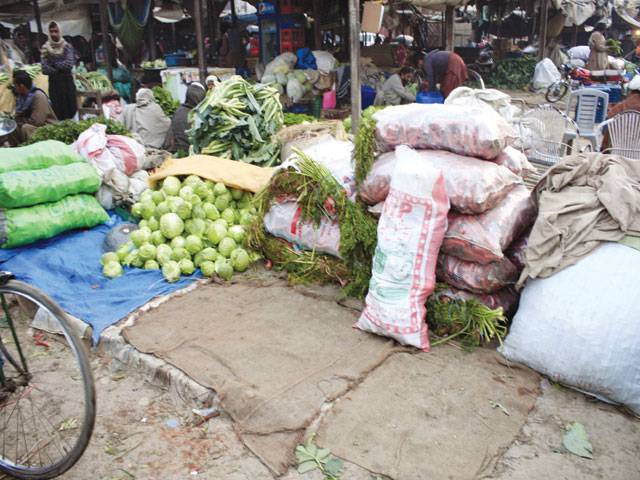 Veggie vendor perishes after Rs2,000 fine