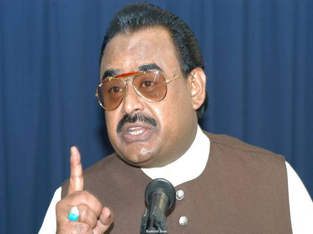 Altaf reissues call for decisive action against terrorists 