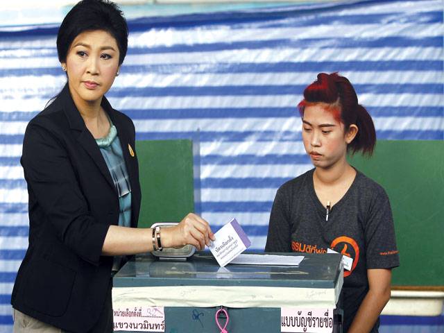 Thai vote goes peacefully, but political paralysis looms