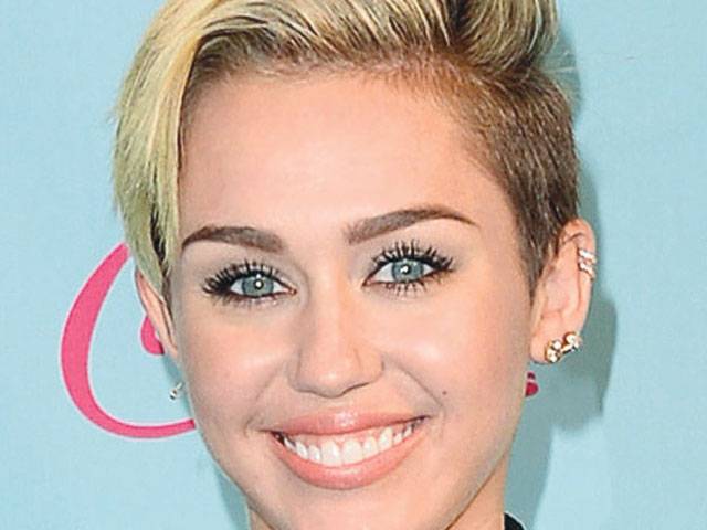 Miley’s pooch nuptials