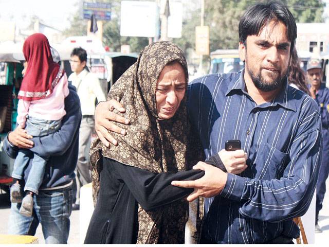 Professor among 10 shot dead in Karachi 