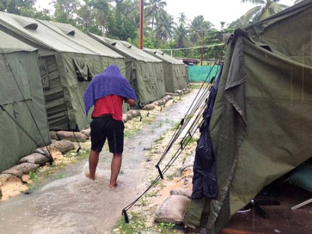 One dead, 77 hurt in riot at PNG immigration centre