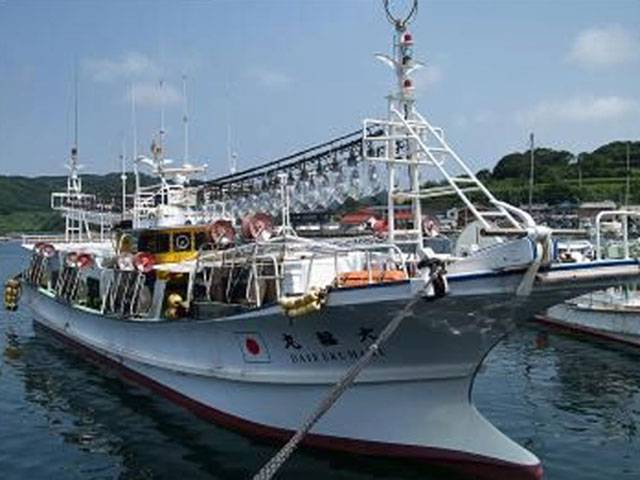 Seven missing as Japan tuna fishing boat catches fire