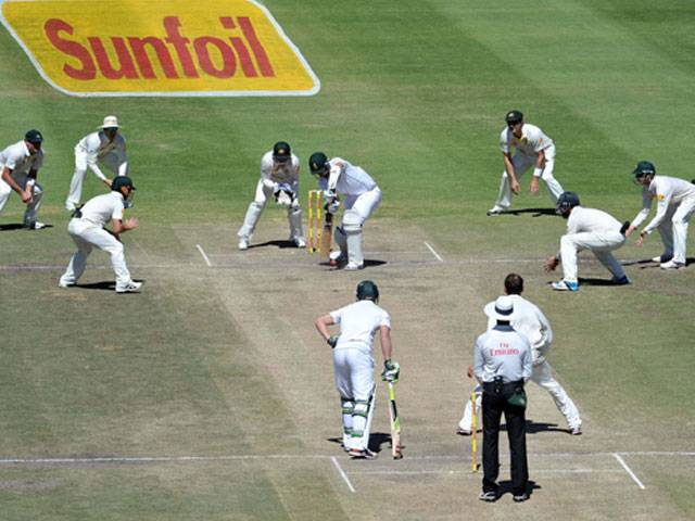 Australia beat South Africa in epic Test nailbiter