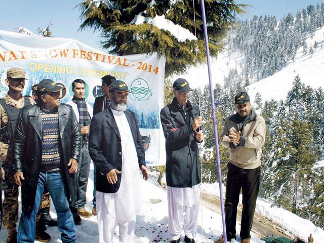 KP CM opens snow festival 