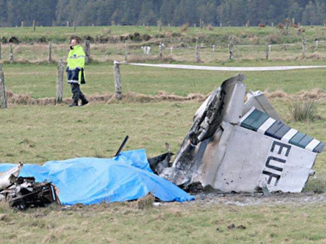 Australia skydiving plane crash kills five 