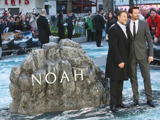 Noah sweeps to the top in N America theatres