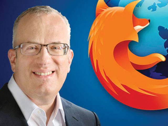 Mozilla chief steps down amid controversy