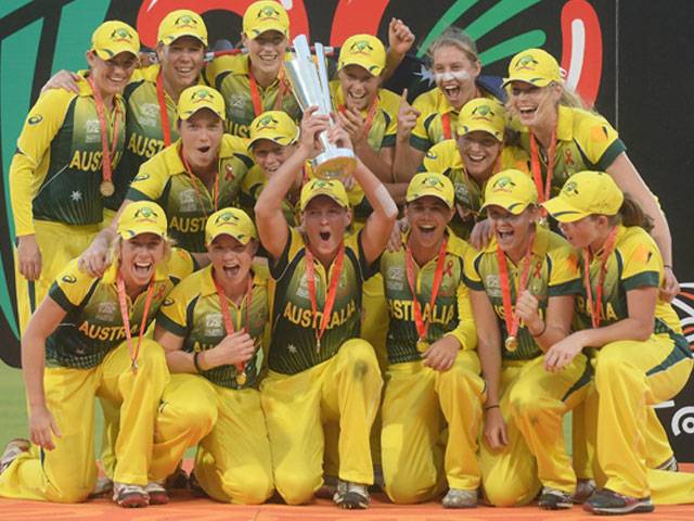 Third T20 title comes easy for Australia women