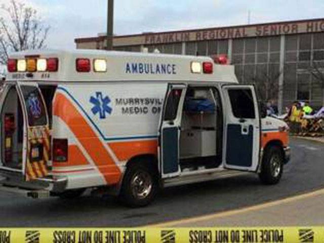 20 wounded in stabbings at high school in US