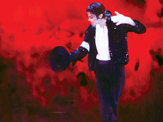 MJ’s mom to pay promoter $800k