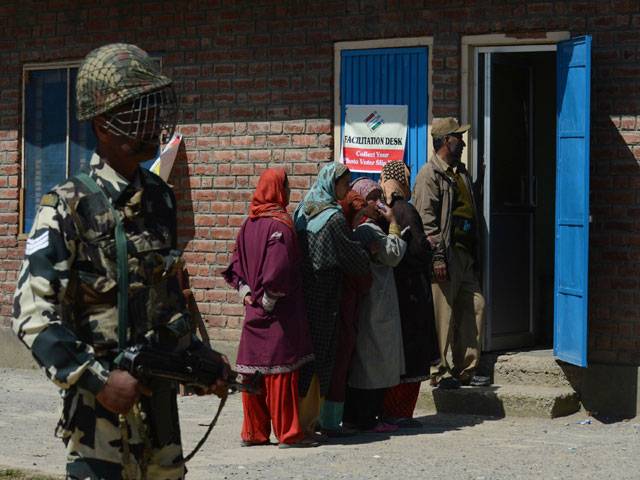 Kashmiris wary as Modi challenges for power in India