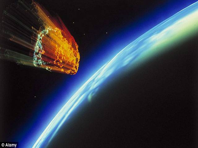 Asteroid grazes past Earth even closer than moon