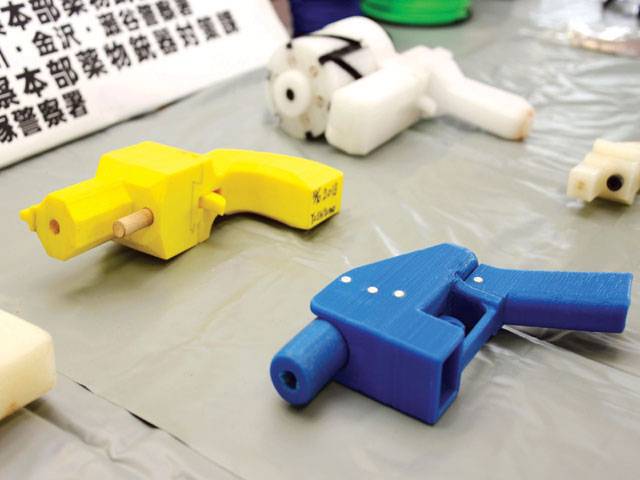 Man held for possessing guns made by 3D printer
