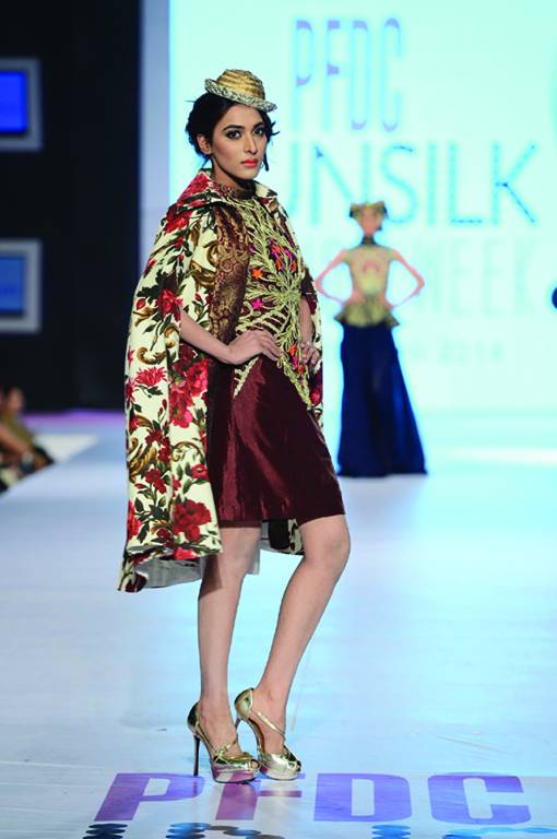 Pakistani Fashion Goes Global 