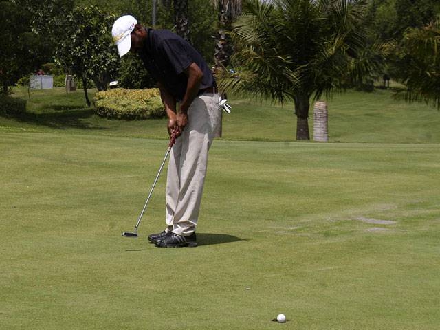 Pakistan \'C\' team on top in National Golf