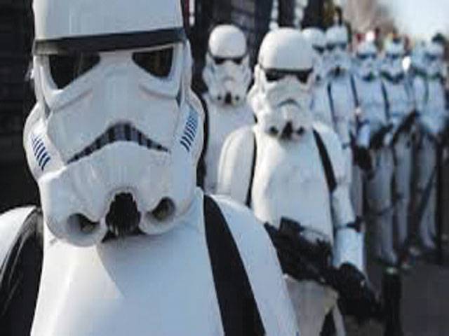 New ‘Star Wars’ starts filming 