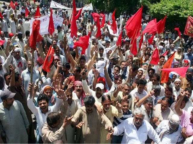  Railway workers protest