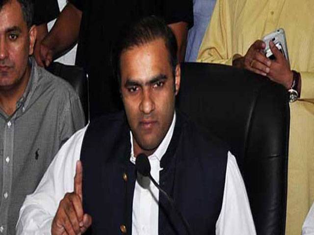 Imran trying to pit institutions against each other: Sher