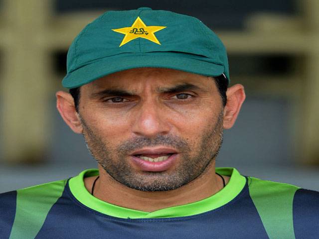 Misbah urges PCB to groom future captains