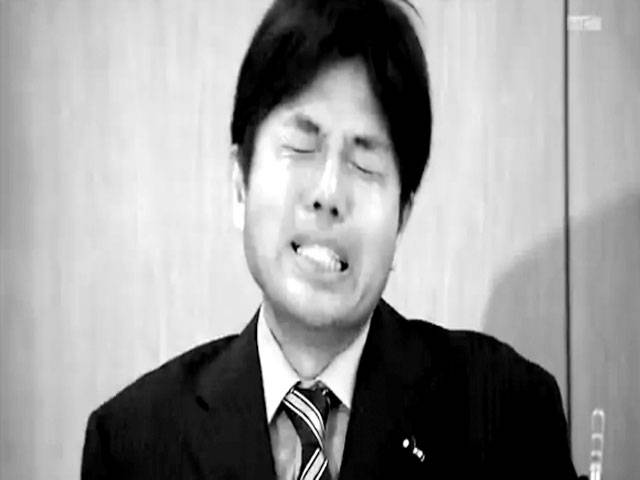 Crying middle-aged lawmaker enthrals Japan