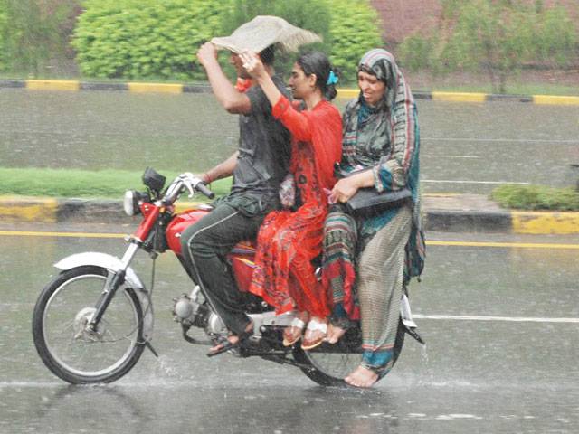 Lahore rain