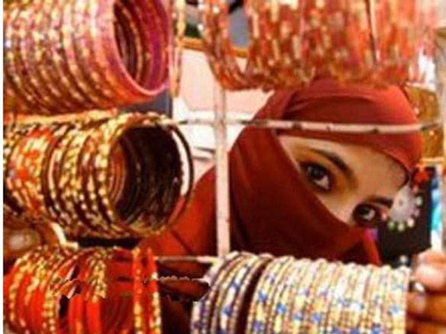 Price hike confines Eid shoppers to window-shopping