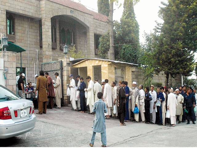 Free meal service in Ramazan: a religious feature of Islamabad