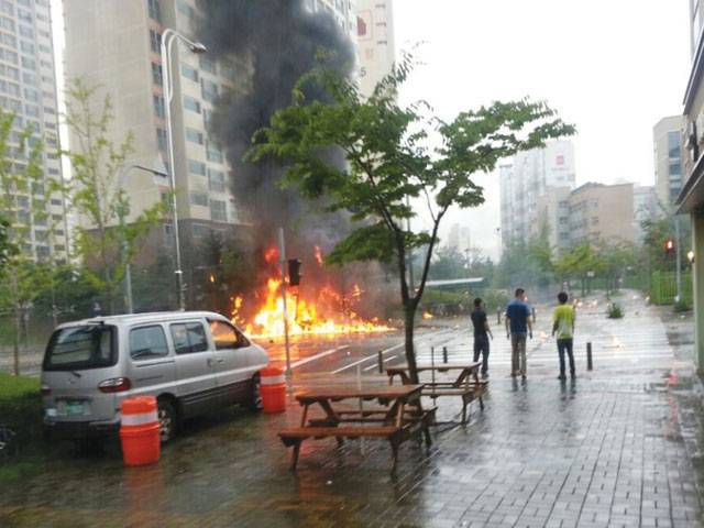 Five killed as helicopter crashes in S Korean city