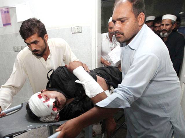 Gunmen kill five in attacks on Peshawar police