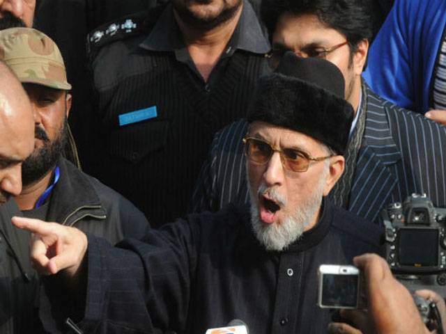 Qadri challenges PM for debate on crises 