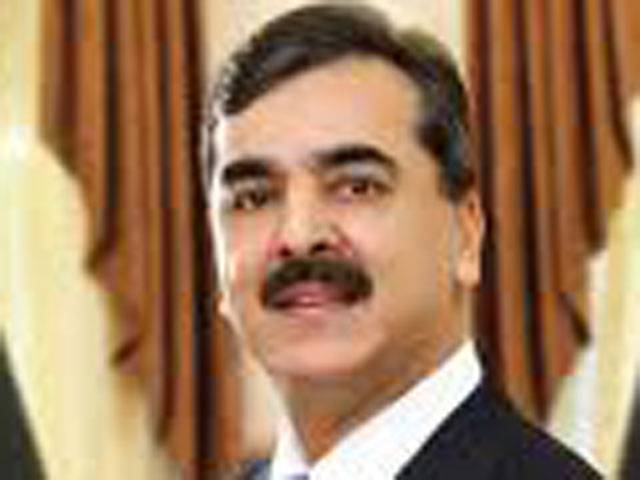 Govt can collapse only by its own mistakes: Gilani