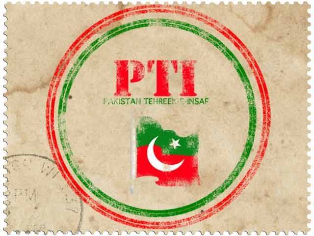 PTI stands ‘divided’ on resignations issue