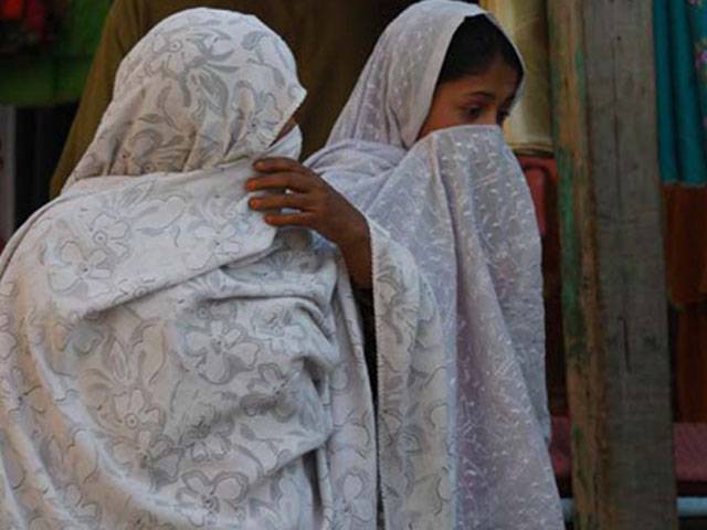 Karak women barred from leaving homes without males