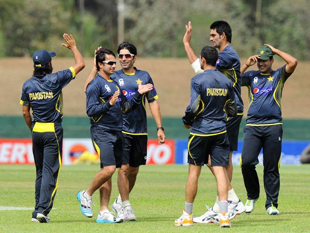 Pakistan, Sri Lanka set for final clash