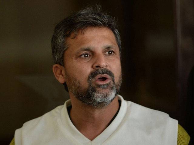 Moin Khan wants bold steps before World Cup