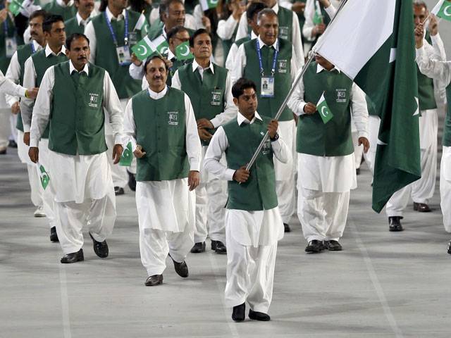 Imran leads Pakistan contingent at Asian Games opening ceremony