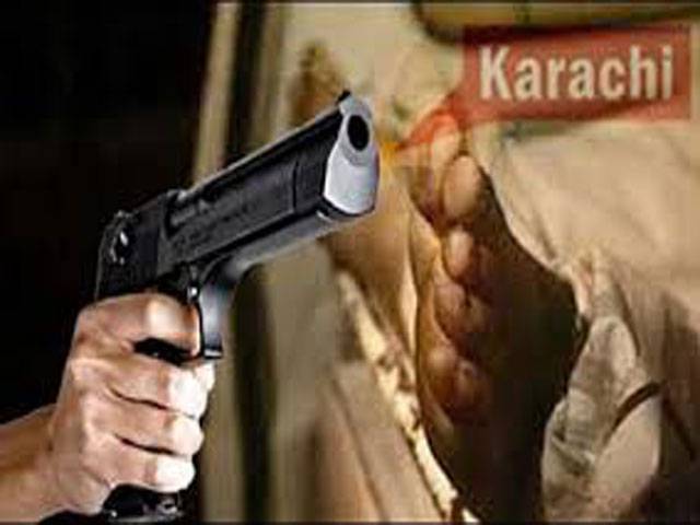 Karachi violence claims 12 lives