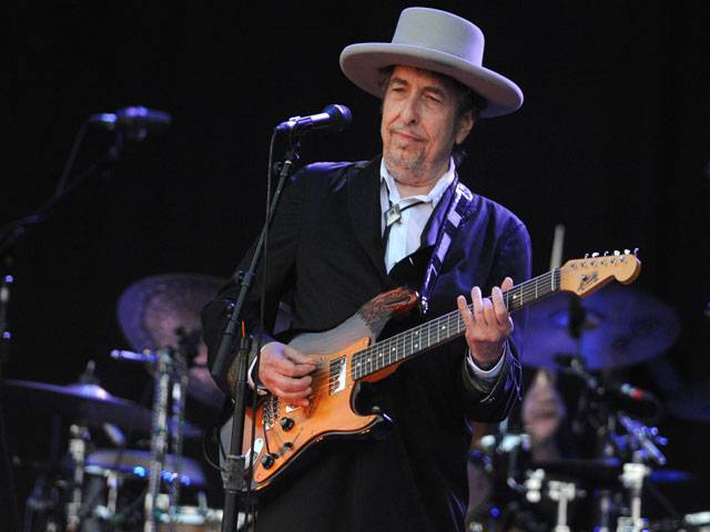 Bob Dylan to be honoured at pre-Grammys gala