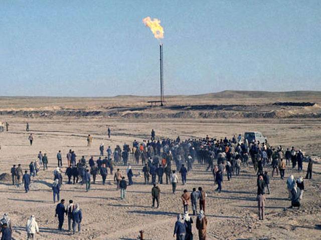 US strikes target jihadist oil sites