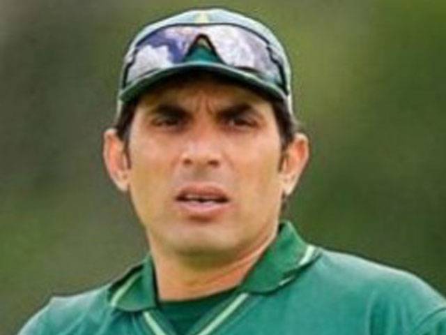 Misbah's bank accounts frozen for tax evasion