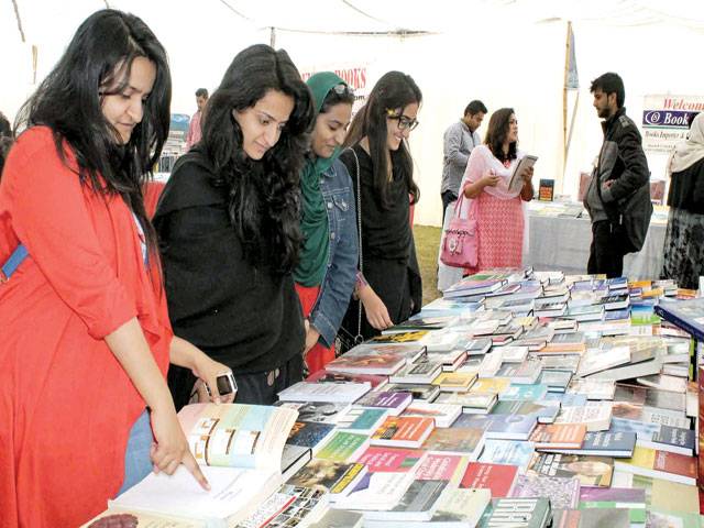 Numl arranges book fair