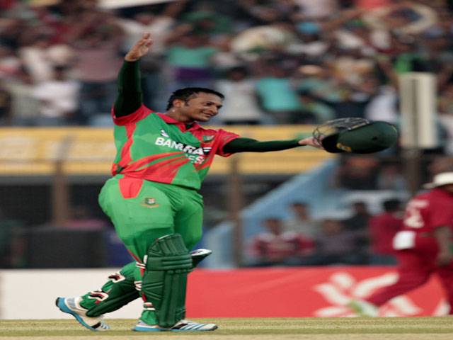 All-round Shakib leads Bangladesh to crushing win