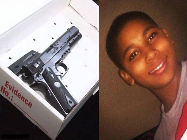 US police shoot dead boy, 12, holding toy gun